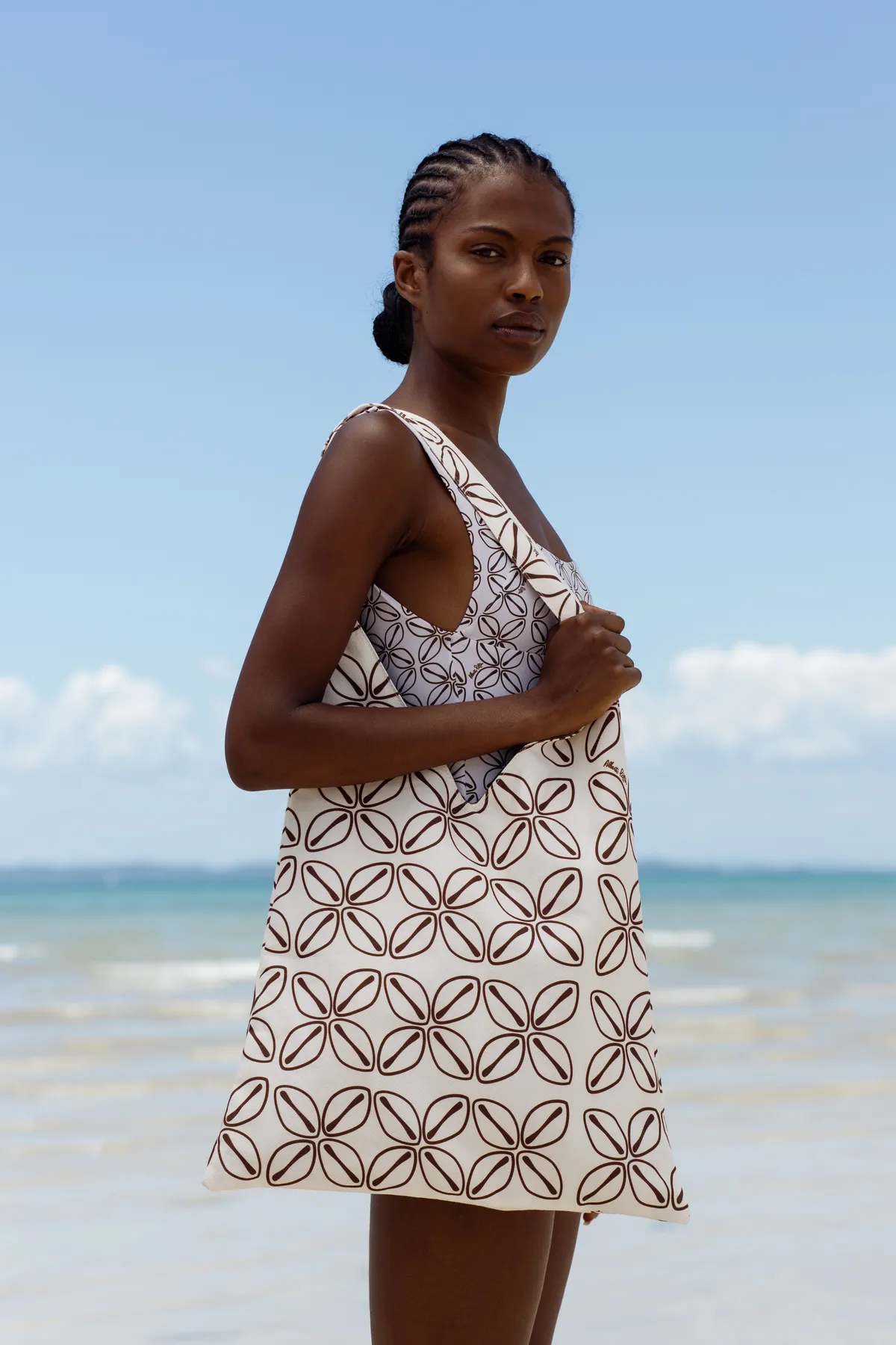 Bolsa Tote Triângulo Búzios