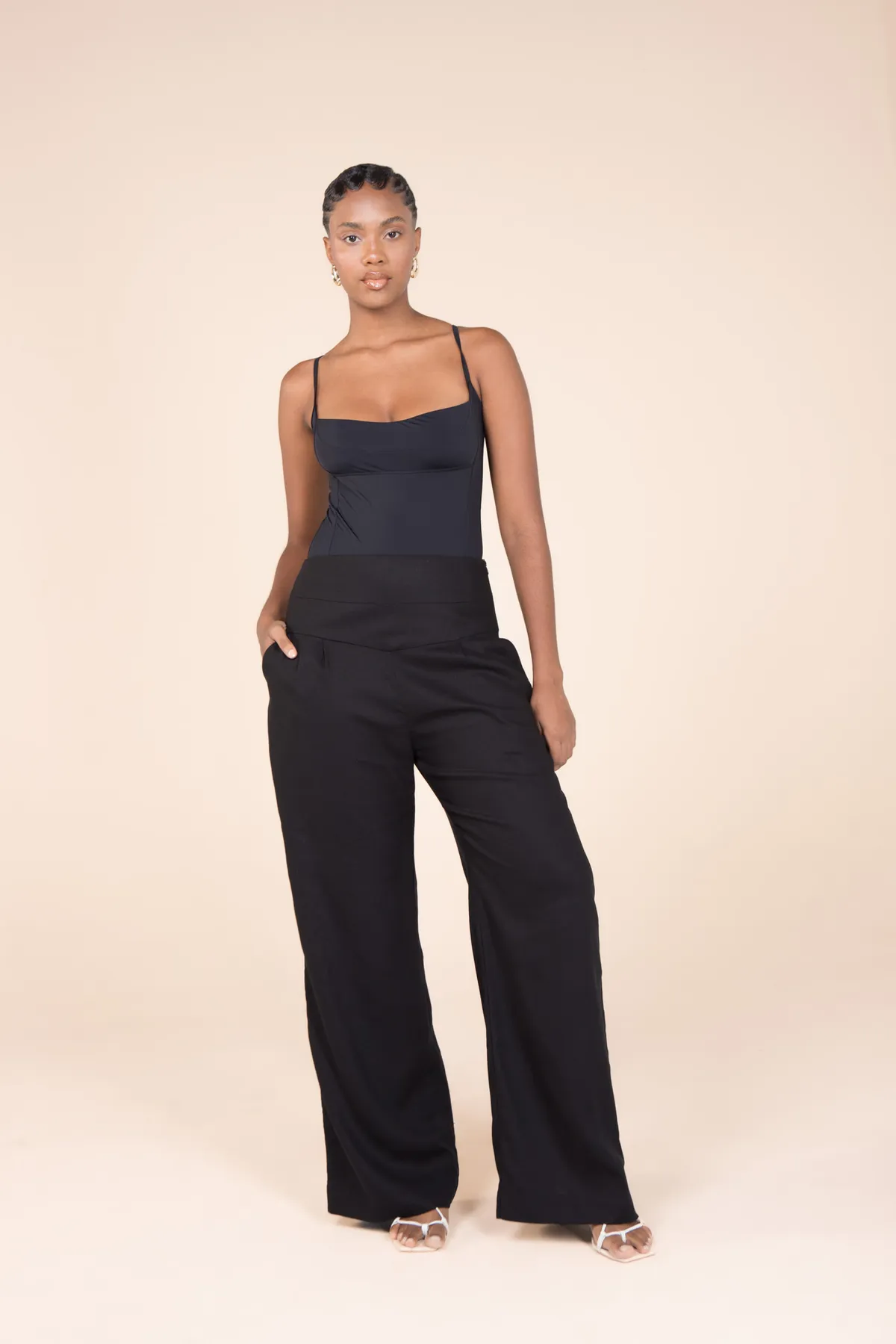 calca-elis-preto-capa