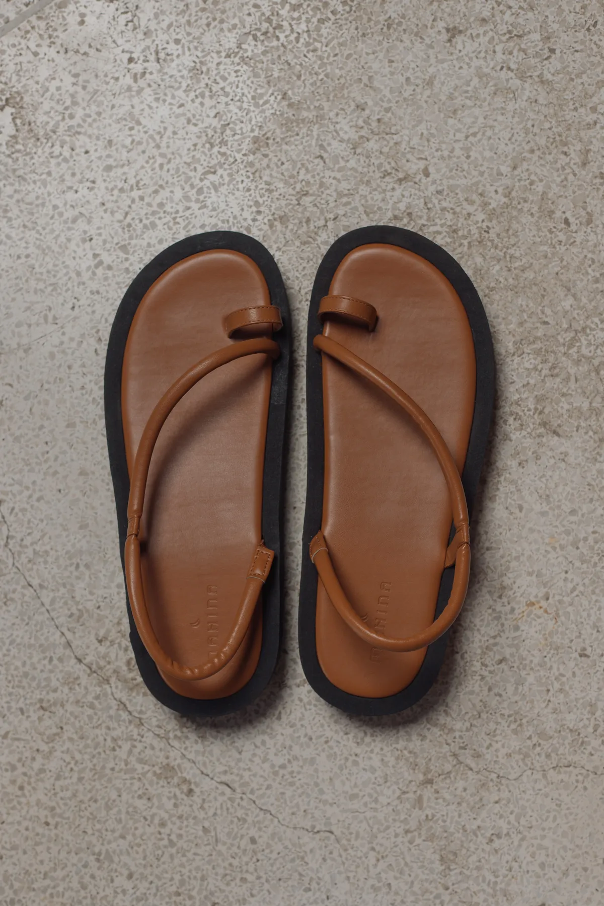 Sandália Moa Strap Caramelo