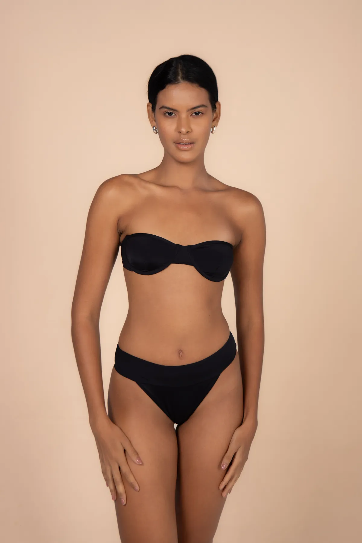 top-meia-taca-tqc-preto-capa