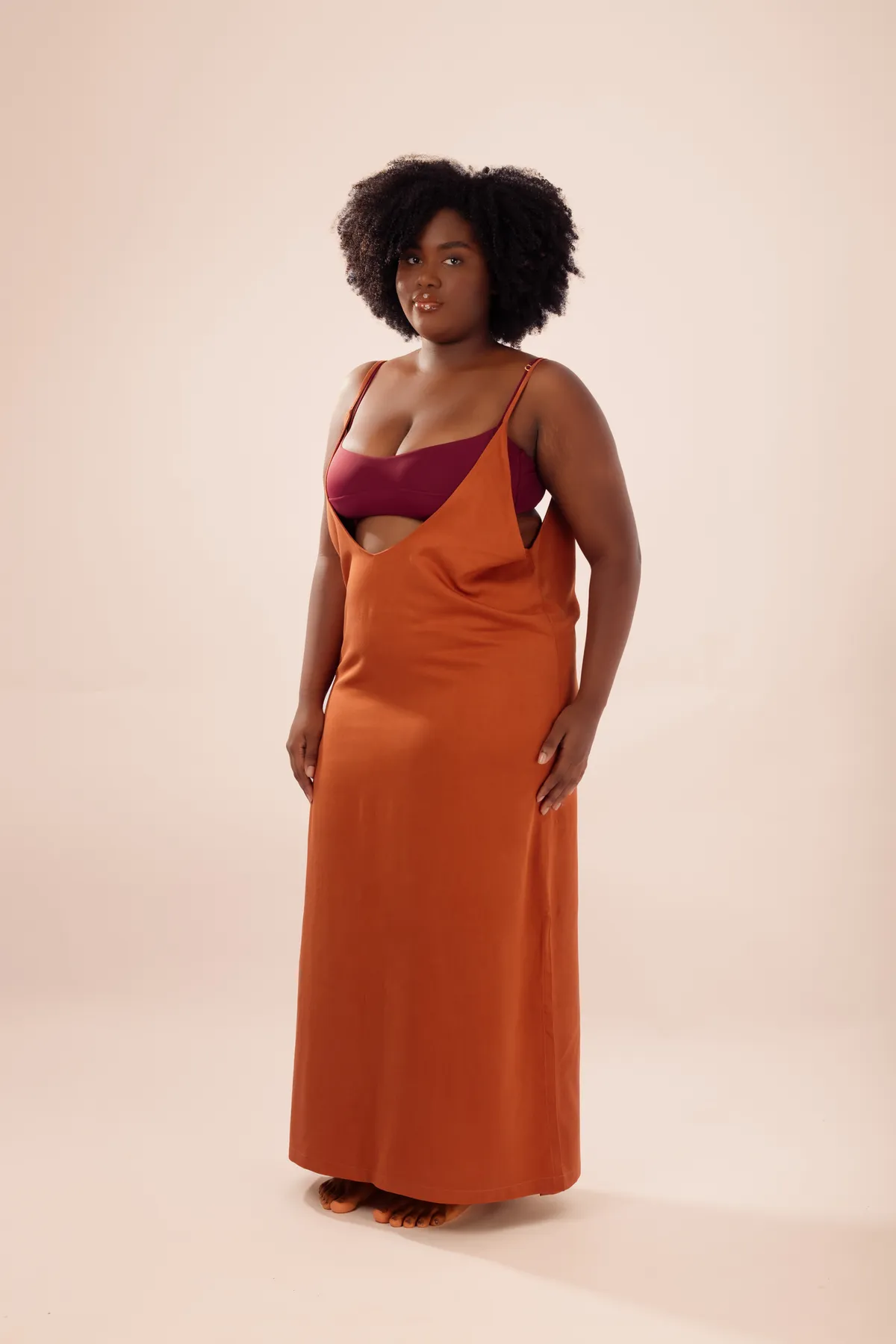 Vestido Sobrepor Naked Saibro